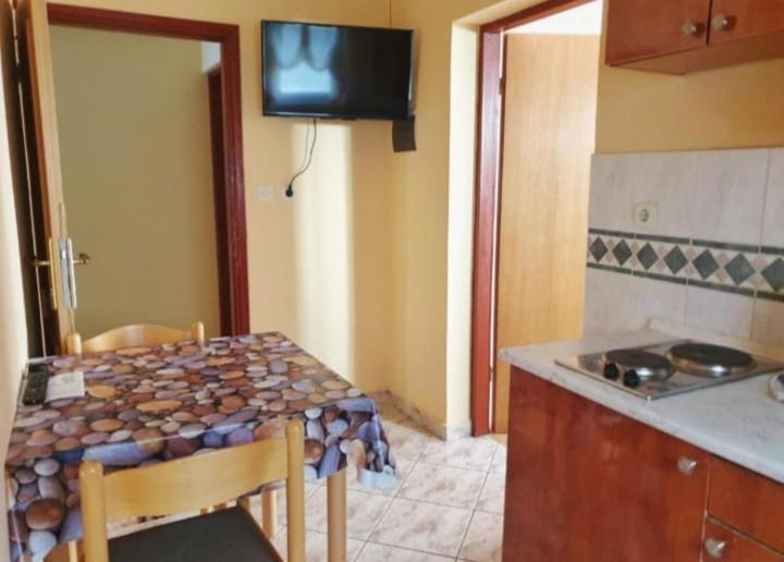 Apartmanibeta Stara Novalja Bagian luar foto