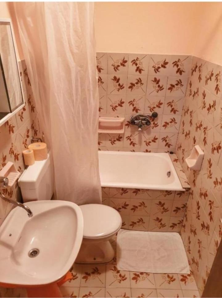 Apartmanibeta Stara Novalja Bagian luar foto