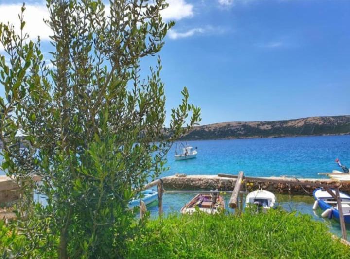 Apartmanibeta Stara Novalja Bagian luar foto