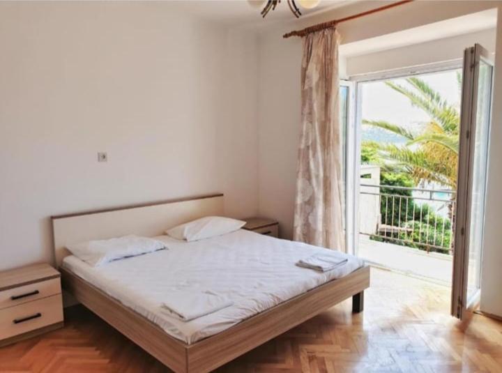 Apartmanibeta Stara Novalja Bagian luar foto