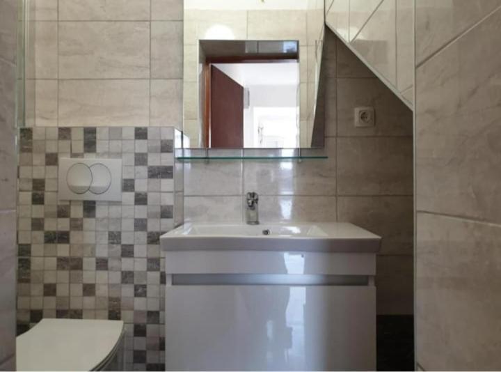Apartmanibeta Stara Novalja Bagian luar foto