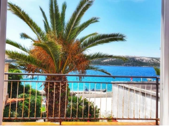 Apartmanibeta Stara Novalja Bagian luar foto