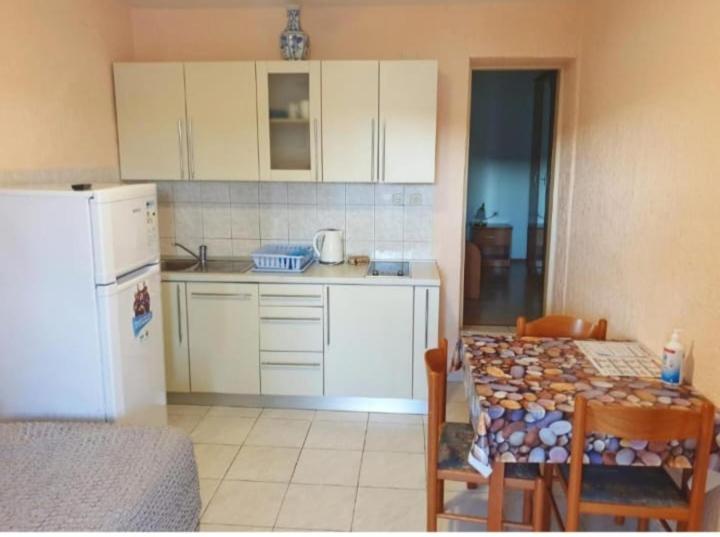 Apartmanibeta Stara Novalja Bagian luar foto